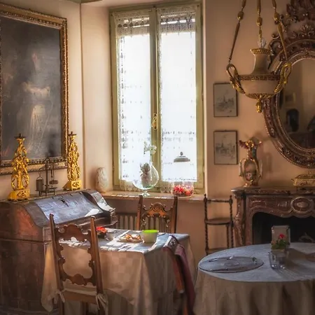 Antica Dimora Conti Custoza Alojamento de Acomodação e Pequeno-almoço *